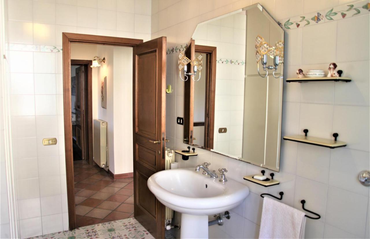Claudia Vacanza Toscana - Appartamento Nocciolo- 10 Min Da Siena Malignano Extérieur photo
