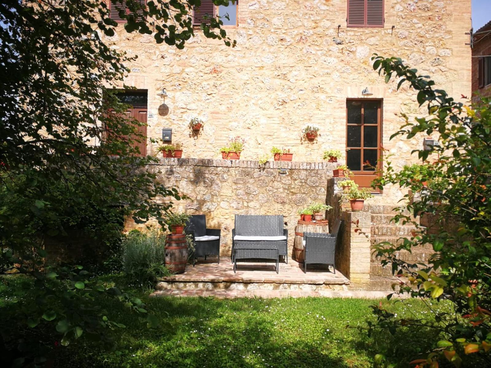 Claudia Vacanza Toscana - Appartamento Nocciolo- 10 Min Da Siena Malignano Extérieur photo